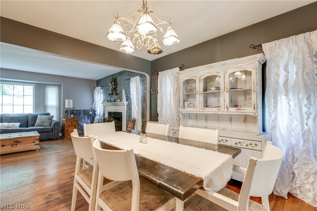 323 Sundale Road Akron, OH 44313 - Photo 6 of 28 Gallery Image 6