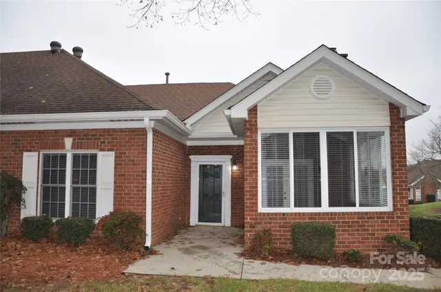 $407,000 | 8684 Windsor Ridge Drive, Charlotte, NC 28277