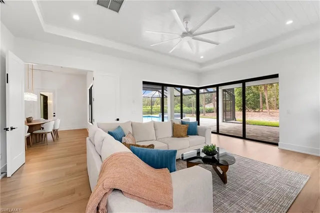 $3,850,000 | 3233 64th Street Southwest, Naples, FL 34105