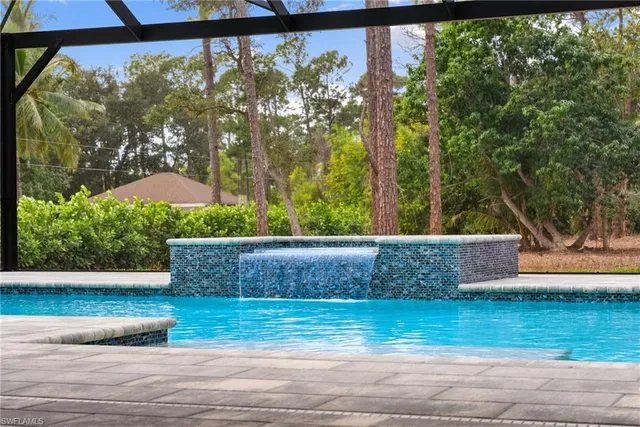 $3,850,000 | 3233 64th Street Southwest, Naples, FL 34105