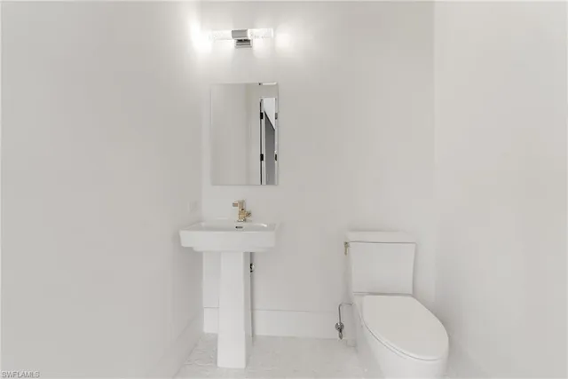 $3,850,000 | 3233 64th Street Southwest, Naples, FL 34105