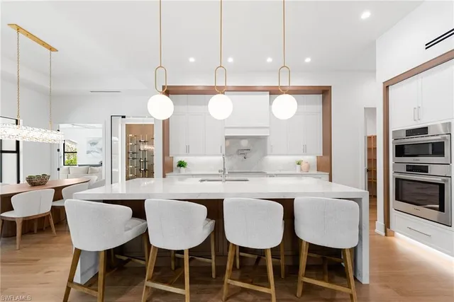 $3,850,000 | 3233 64th Street Southwest, Naples, FL 34105