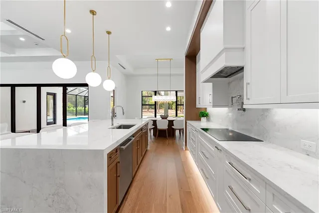 $3,850,000 | 3233 64th Street Southwest, Naples, FL 34105