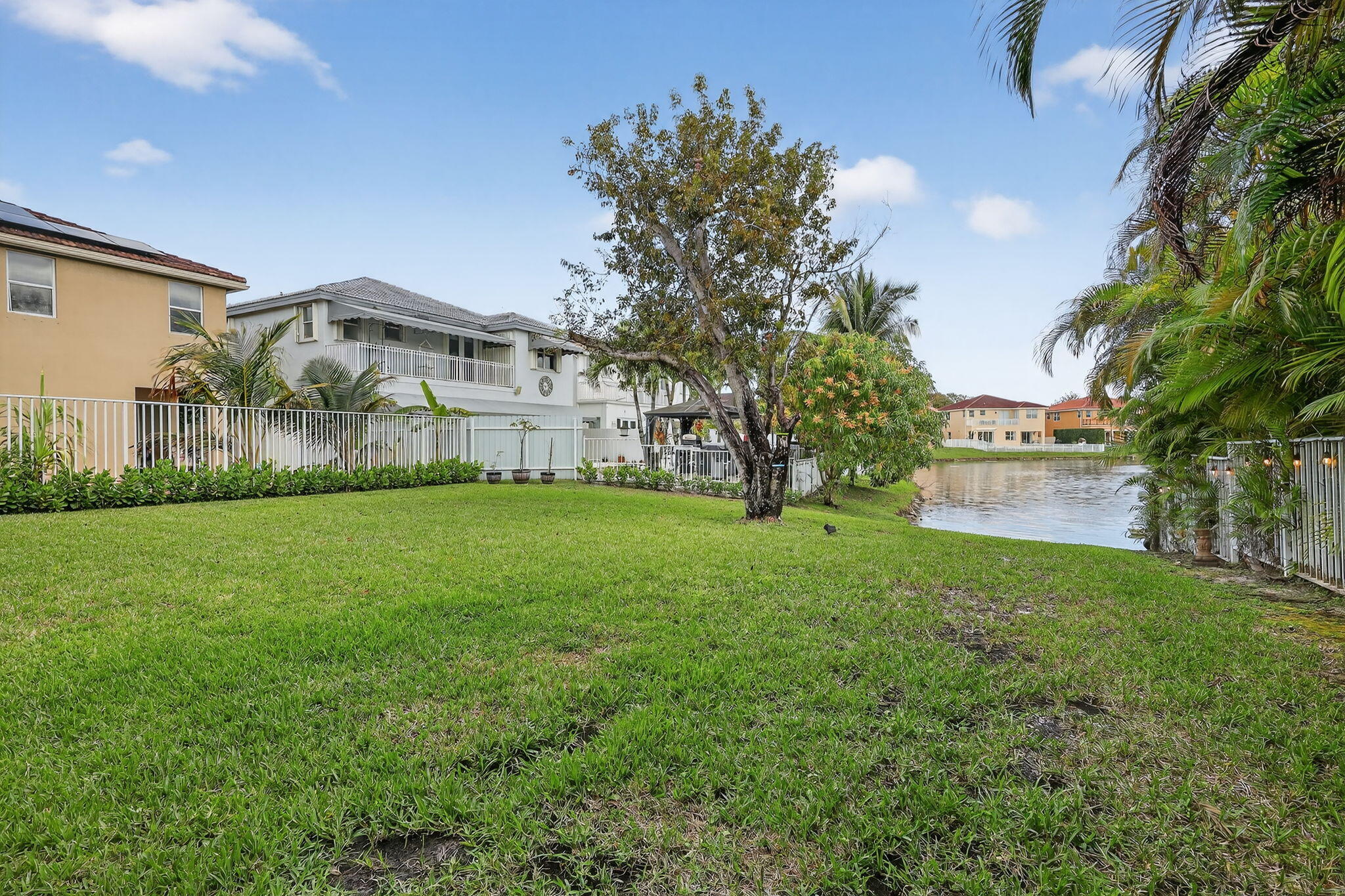 5325 Southwest 131st Terrace Miramar, FL 33027 - Photo 44 of 52 45-web-or-mls-8H3A9669