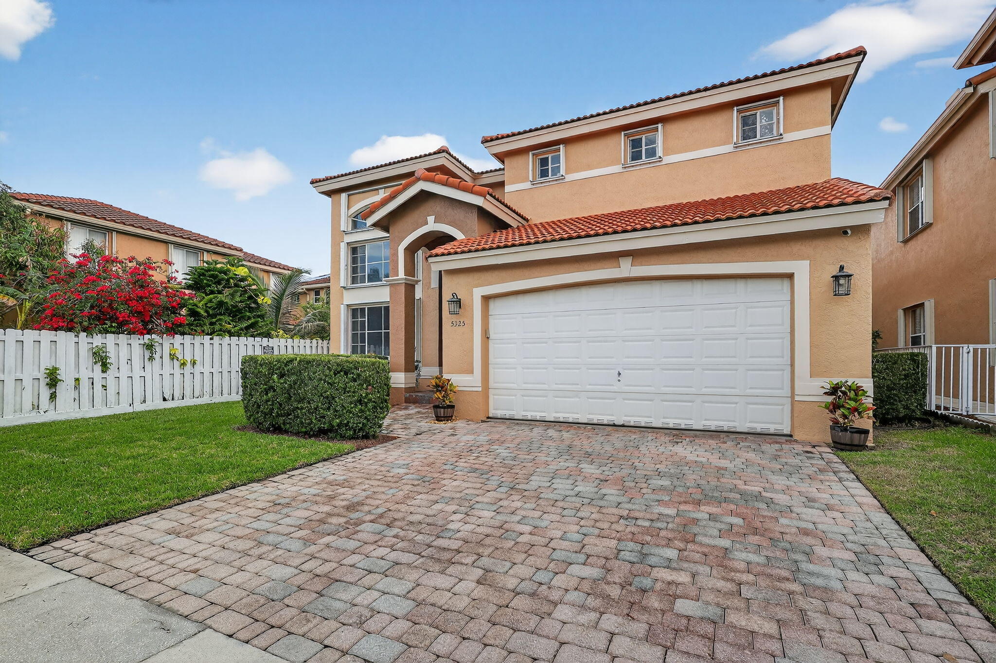 5325 Southwest 131st Terrace Miramar, FL 33027 - Photo 47 of 52 3-web-or-mls-8H3A9654