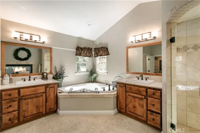 $938,000 | 28449 Fresh Spring Lane, Lake Arrowhead, CA 92352