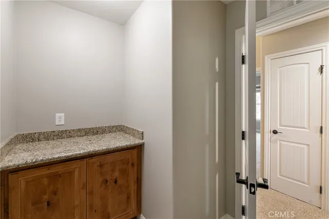 $938,000 | 28449 Fresh Spring Lane, Lake Arrowhead, CA 92352