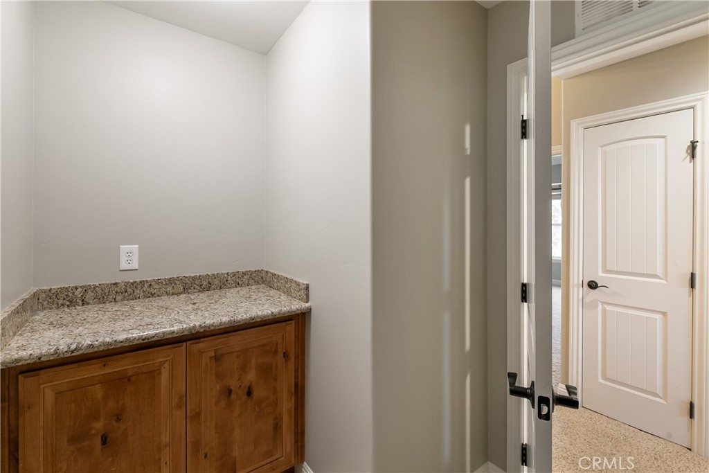 28449 Fresh Spring Lane Lake Arrowhead, CA 92352 - Photo 46 of 55