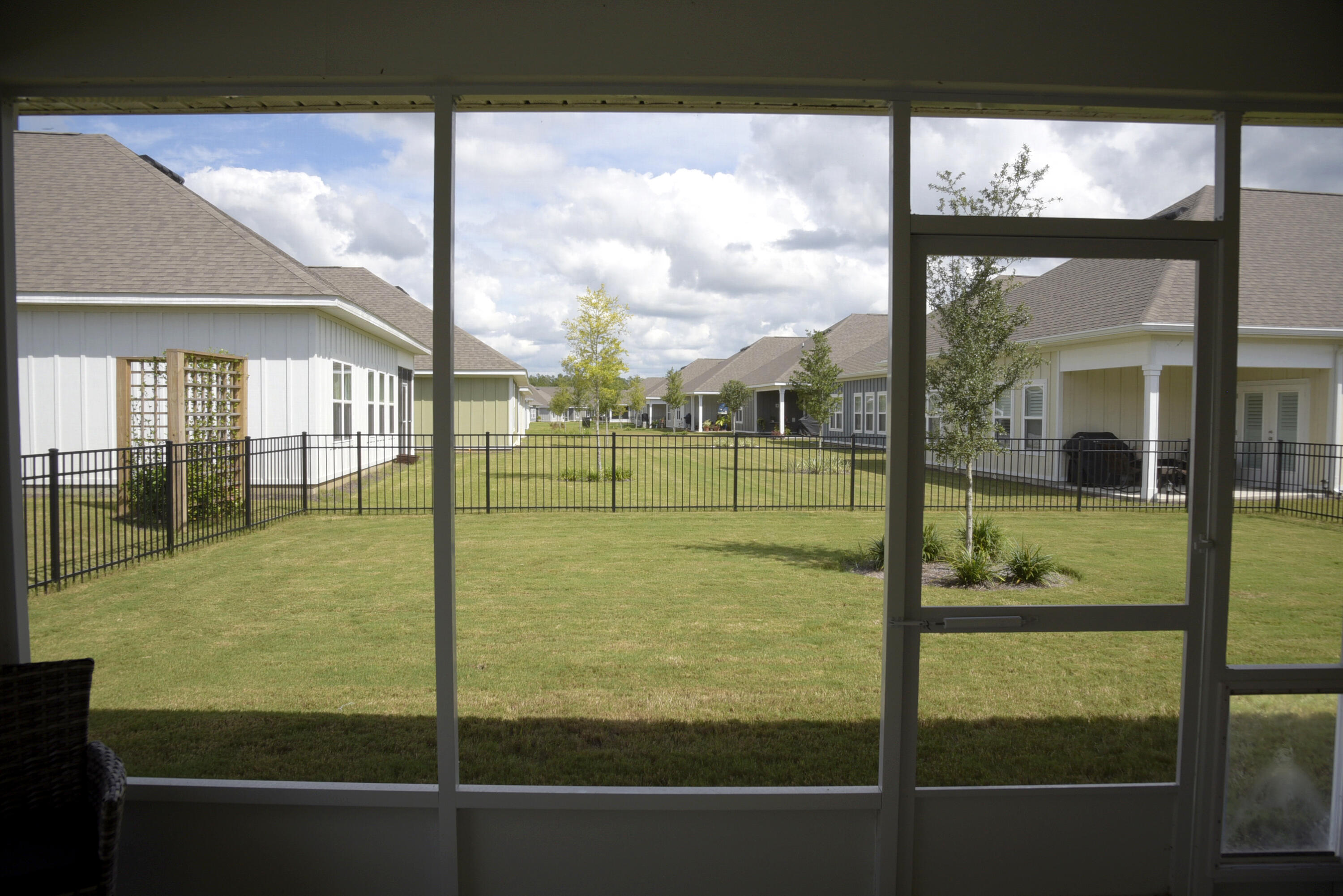 328 Lightning Bug Lane Freeport, FL 32439 - Photo 39 of 43 a view of an outdoor space