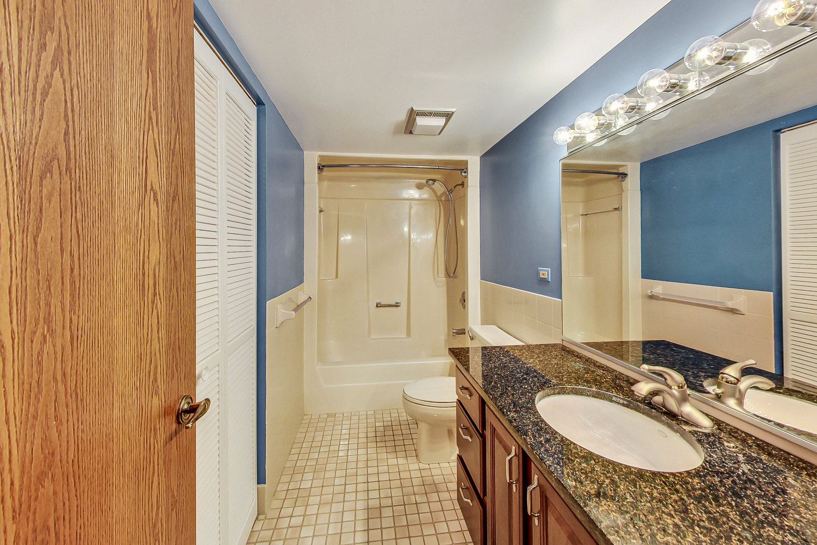 101 Summit Avenue, Unit 509 Park Ridge, IL 60068 - Photo 12 of 19 Gallery Image 12