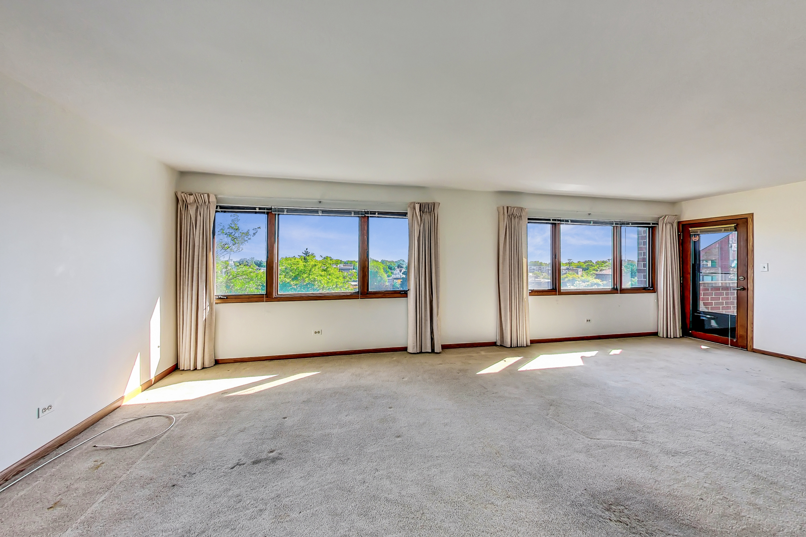 101 Summit Avenue, Unit 509 Park Ridge, IL 60068 - Photo 6 of 19 Gallery Image 6
