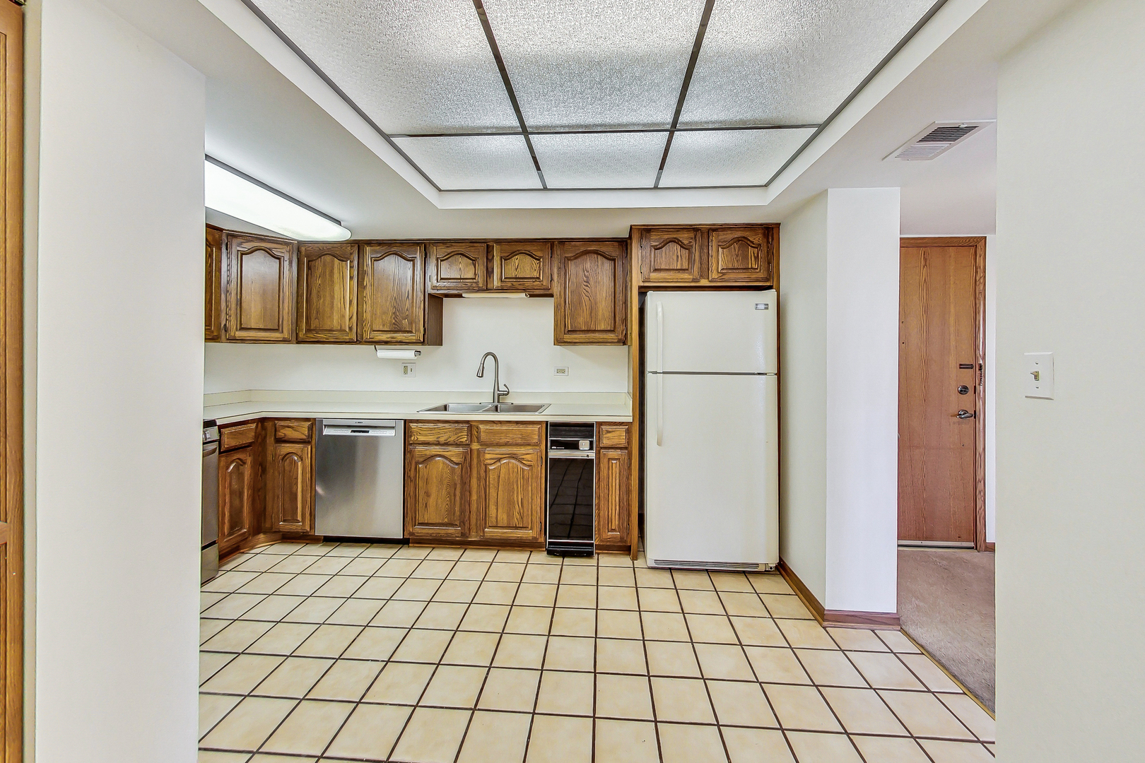 101 Summit Avenue, Unit 509 Park Ridge, IL 60068 - Photo 8 of 19 Gallery Image 8