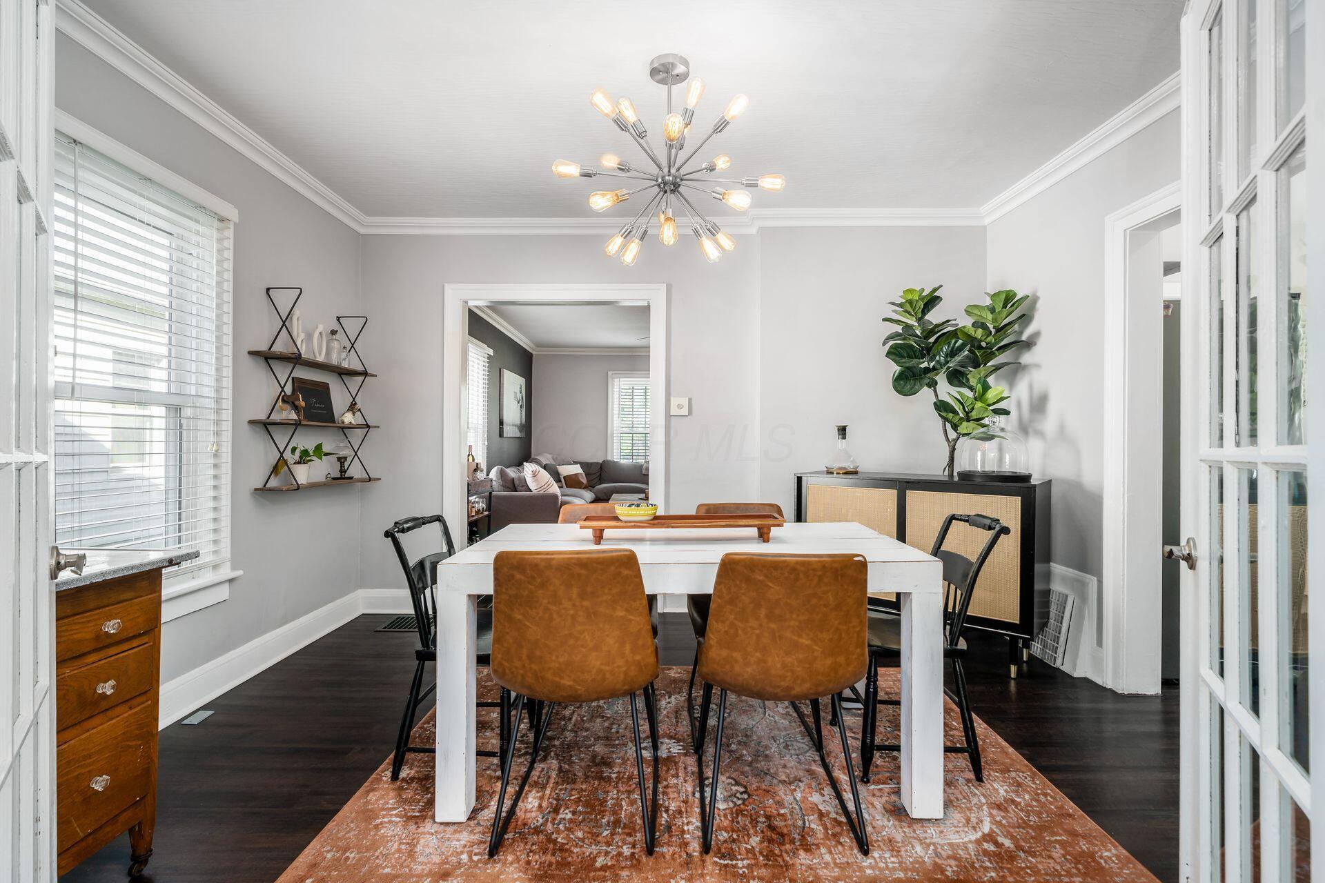 871 Copeland Road Columbus, OH 43212 - Photo 13 of 58 Dining Room