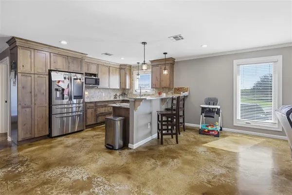 $325,000 | 143 Pierce Lane, Hackberry, LA 70645