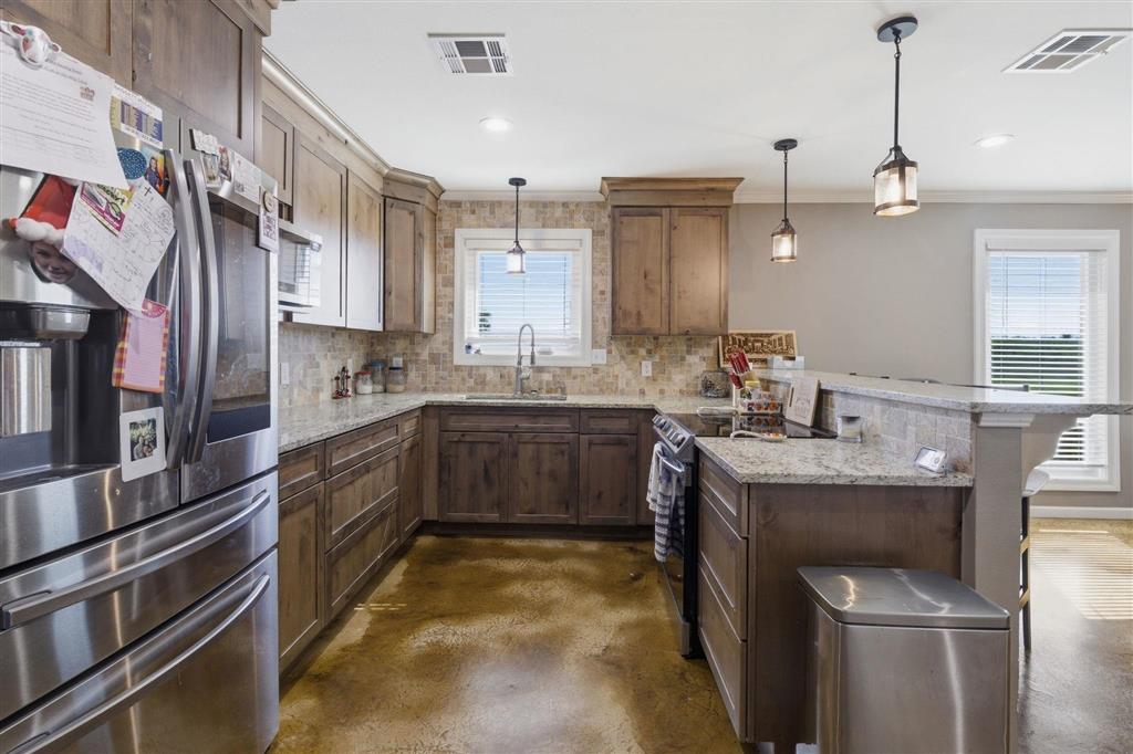 143 Pierce Lane Hackberry, LA 70645 - Photo 8 of 23