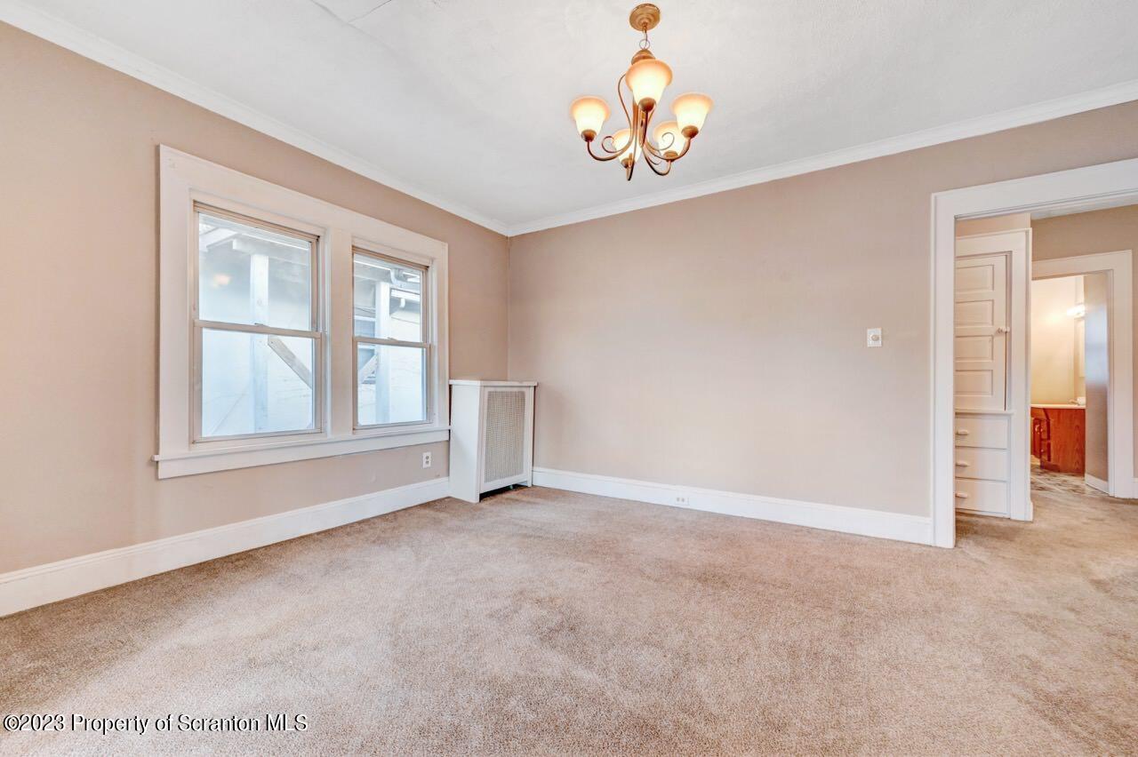 538 Wheeler Avenue Scranton, PA 18510 - Photo 37 of 65 an empty room with a window