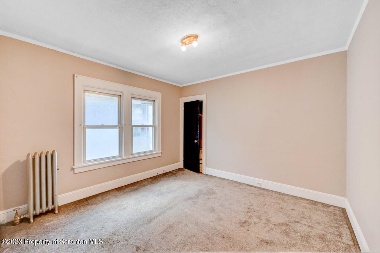 538 Wheeler Avenue Scranton, PA 18510 - Photo 56 of 65 an empty room with windows