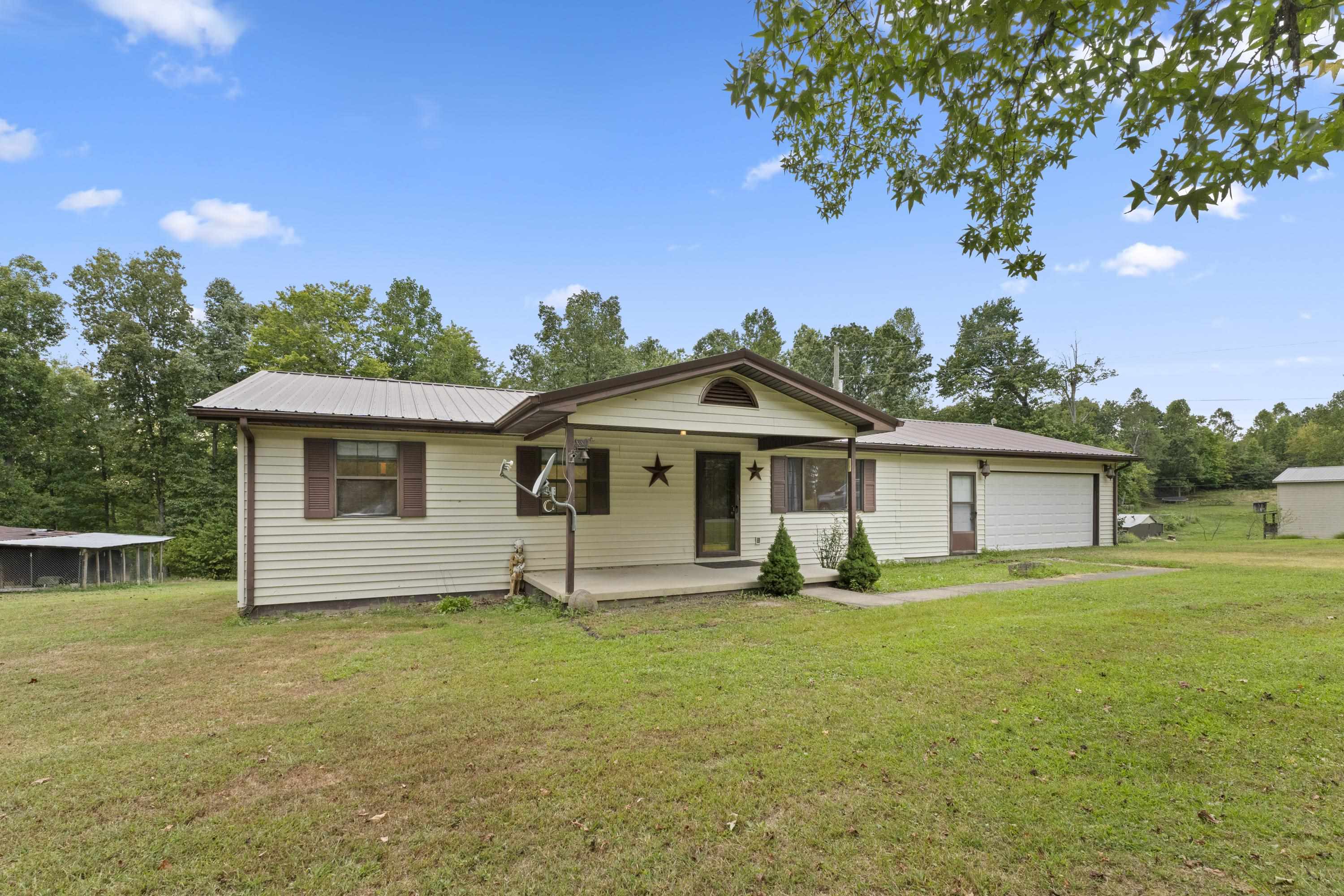 1030 Barker Flats Road Olive Hill, KY 41164 - Photo 4 of 29