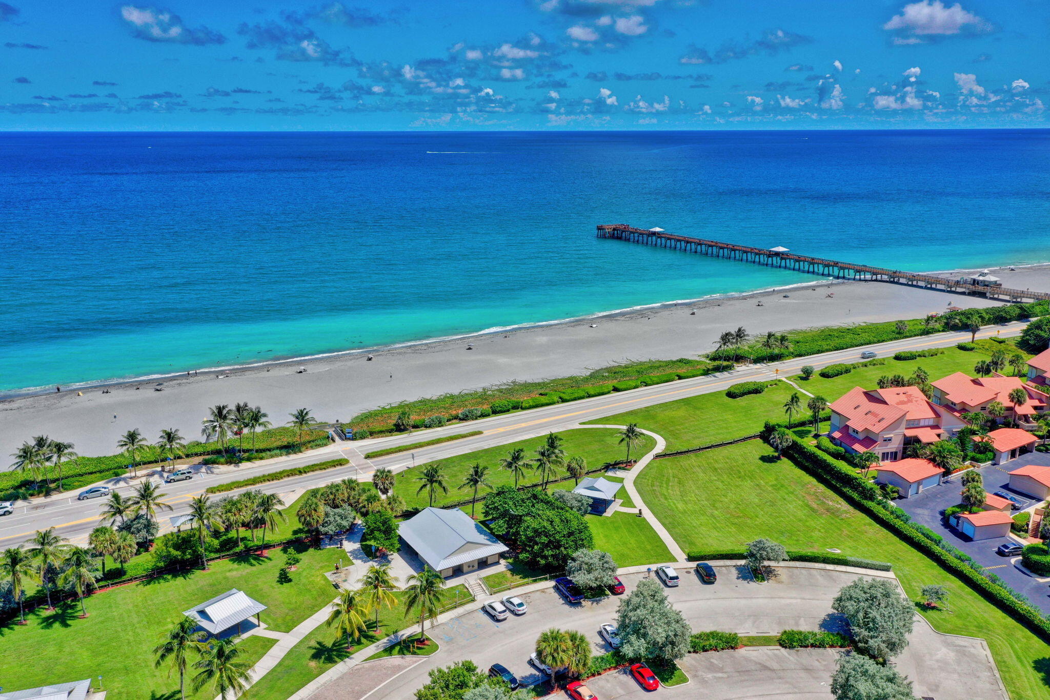 1901 Marina Isle Way, Unit 304 Jupiter, FL 33477 - Photo 63 of 64 NEARBY BEACH