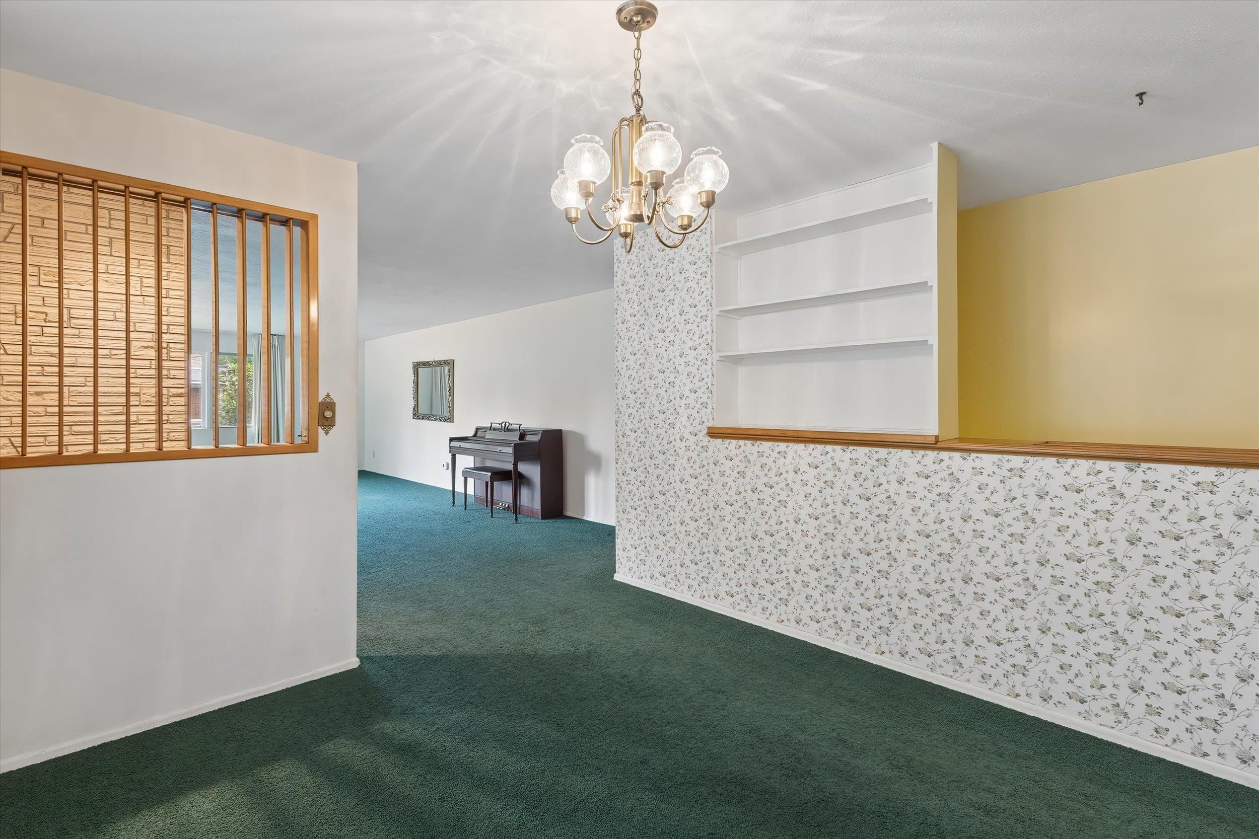 7018 North Fleming Street Spokane, WA 99208 - Photo 9 of 50