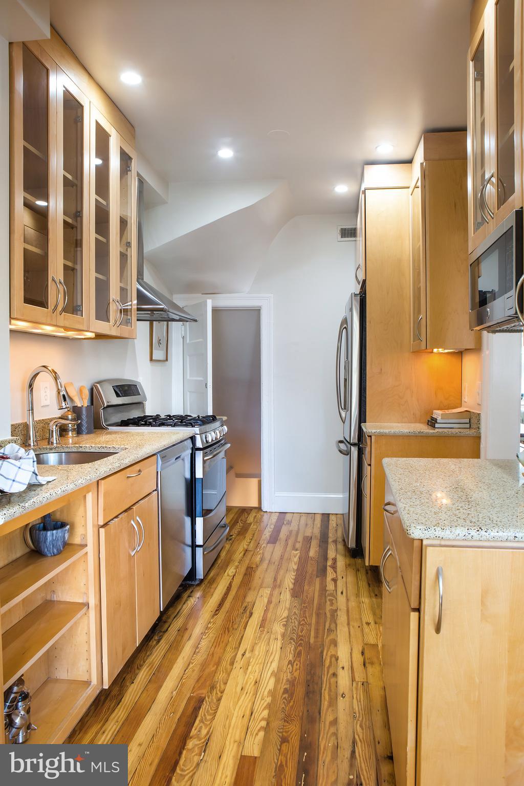 636 Lexington Place Northeast Washington, DC 20002 - Photo 15 of 52