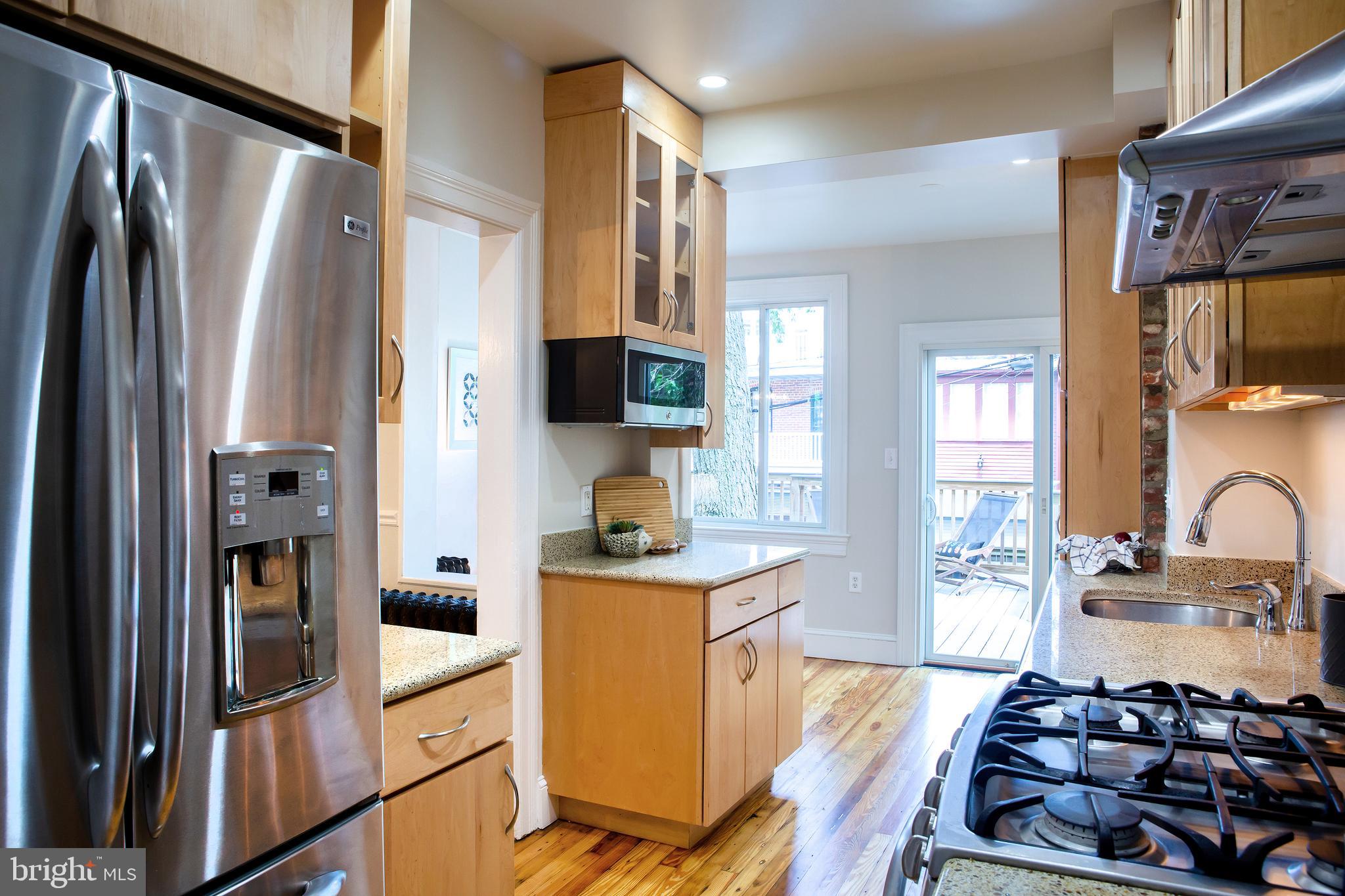 636 Lexington Place Northeast Washington, DC 20002 - Photo 17 of 52