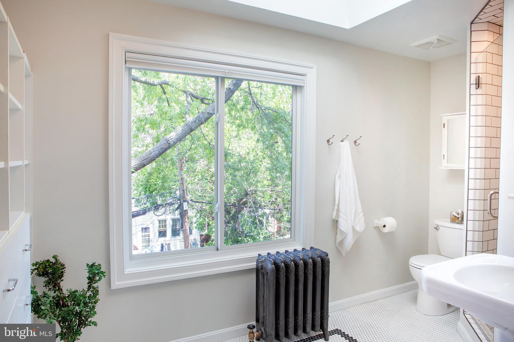 636 Lexington Place Northeast Washington, DC 20002 - Photo 30 of 52