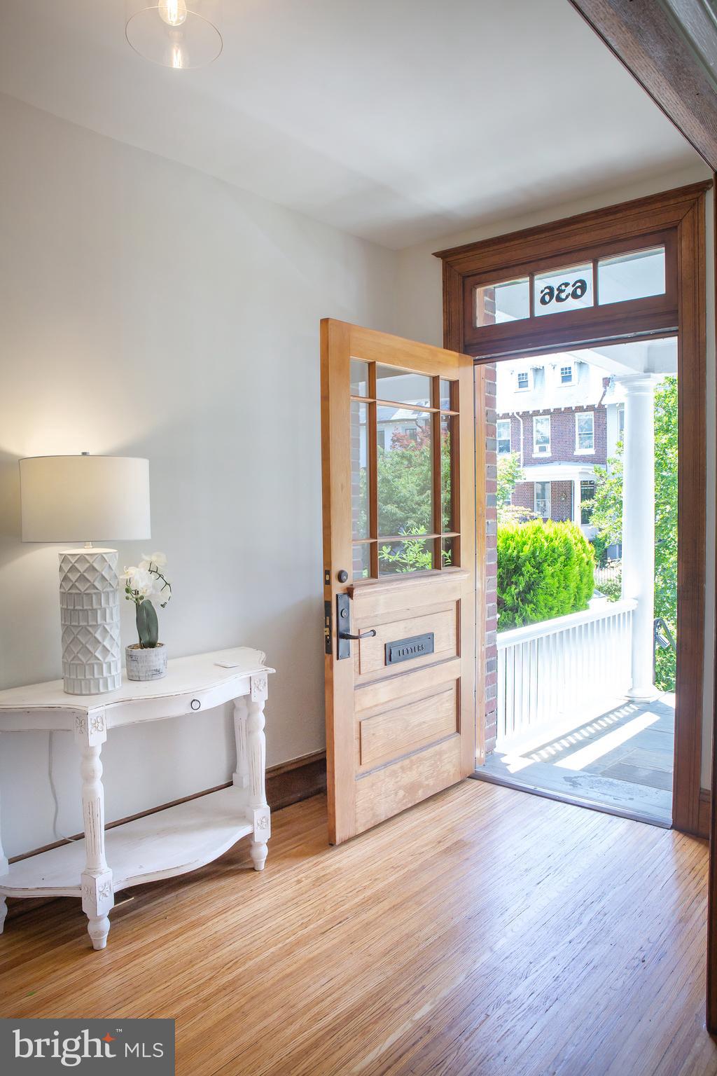 636 Lexington Place Northeast Washington, DC 20002 - Photo 4 of 52