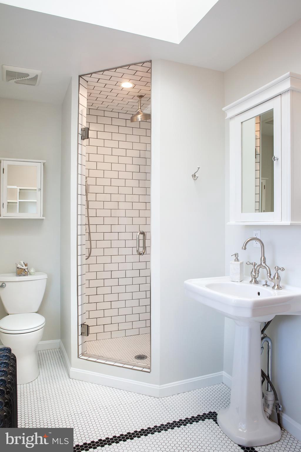 636 Lexington Place Northeast Washington, DC 20002 - Photo 31 of 52