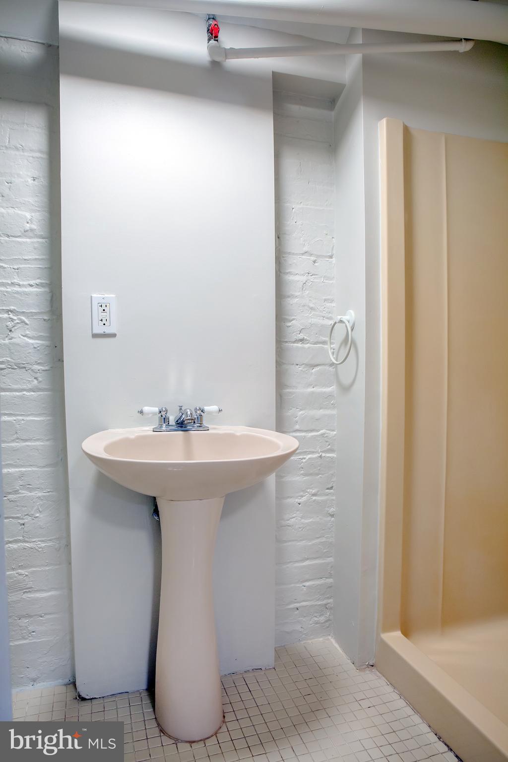 636 Lexington Place Northeast Washington, DC 20002 - Photo 47 of 52