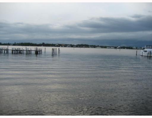 1868 Southwest Palm City Road, Unit 107 Stuart, FL 34994 - Photo 1 of 7 Gallery Image 1