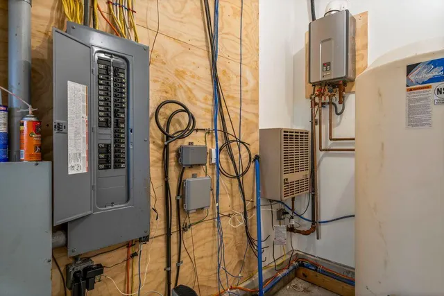 $4,500,000 | 242 Long Reach Lane, Harpswell, ME 04079