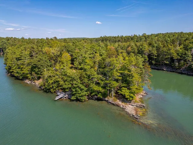 $4,500,000 | 242 Long Reach Lane, Harpswell, ME 04079