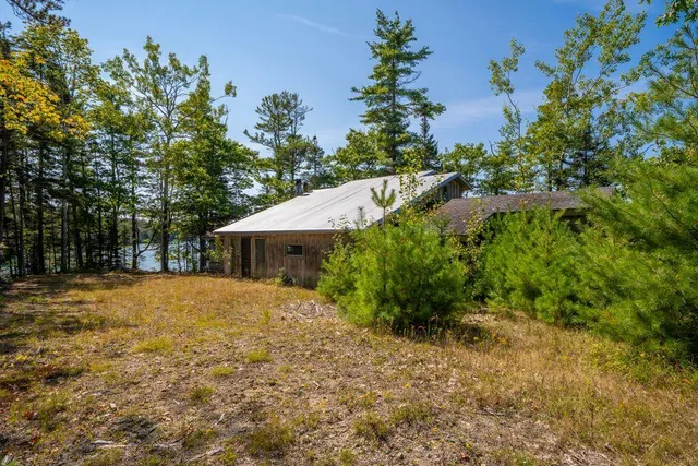 $4,500,000 | 242 Long Reach Lane, Harpswell, ME 04079