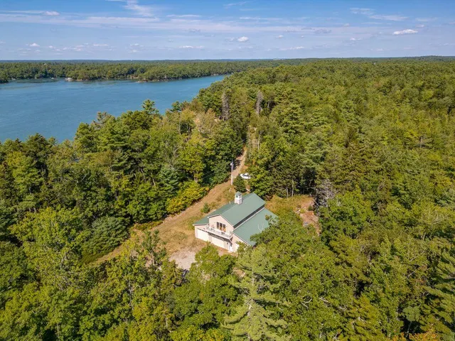 $4,500,000 | 242 Long Reach Lane, Harpswell, ME 04079