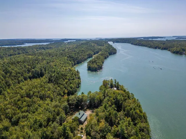 $4,500,000 | 242 Long Reach Lane, Harpswell, ME 04079
