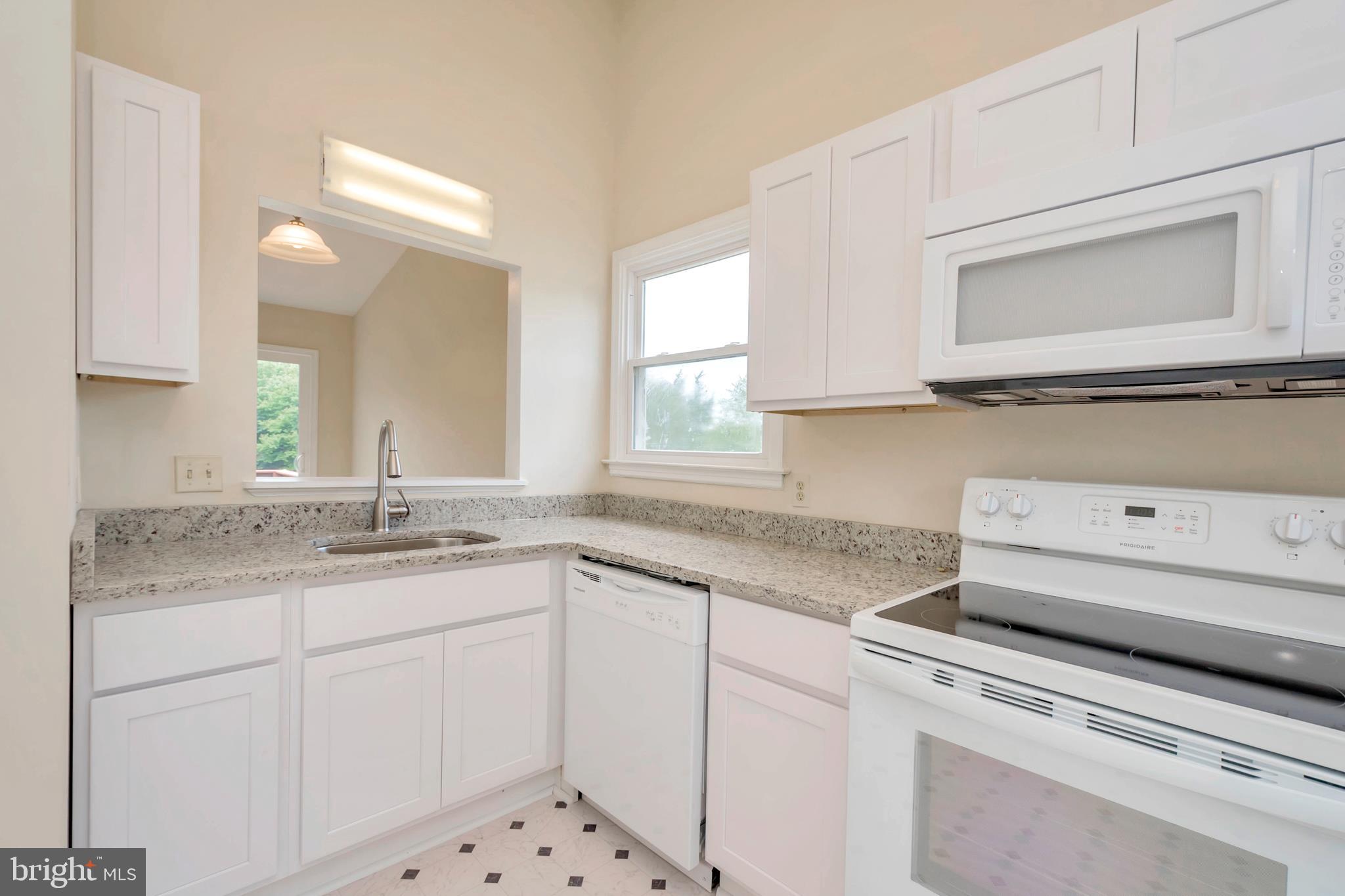 10635 Leavells Road Fredericksburg, VA 22407 - Photo 13 of 30
