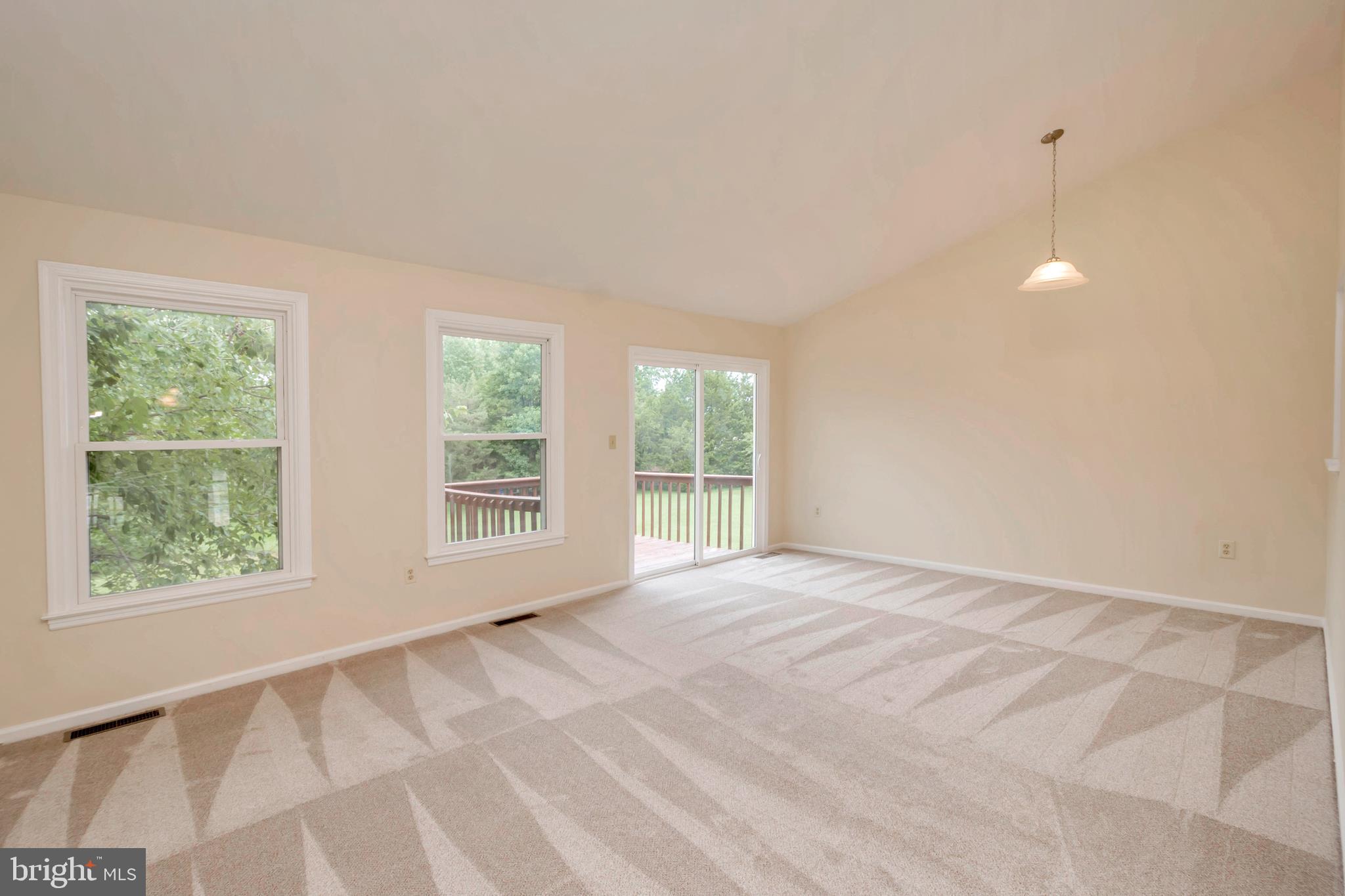 10635 Leavells Road Fredericksburg, VA 22407 - Photo 5 of 30
