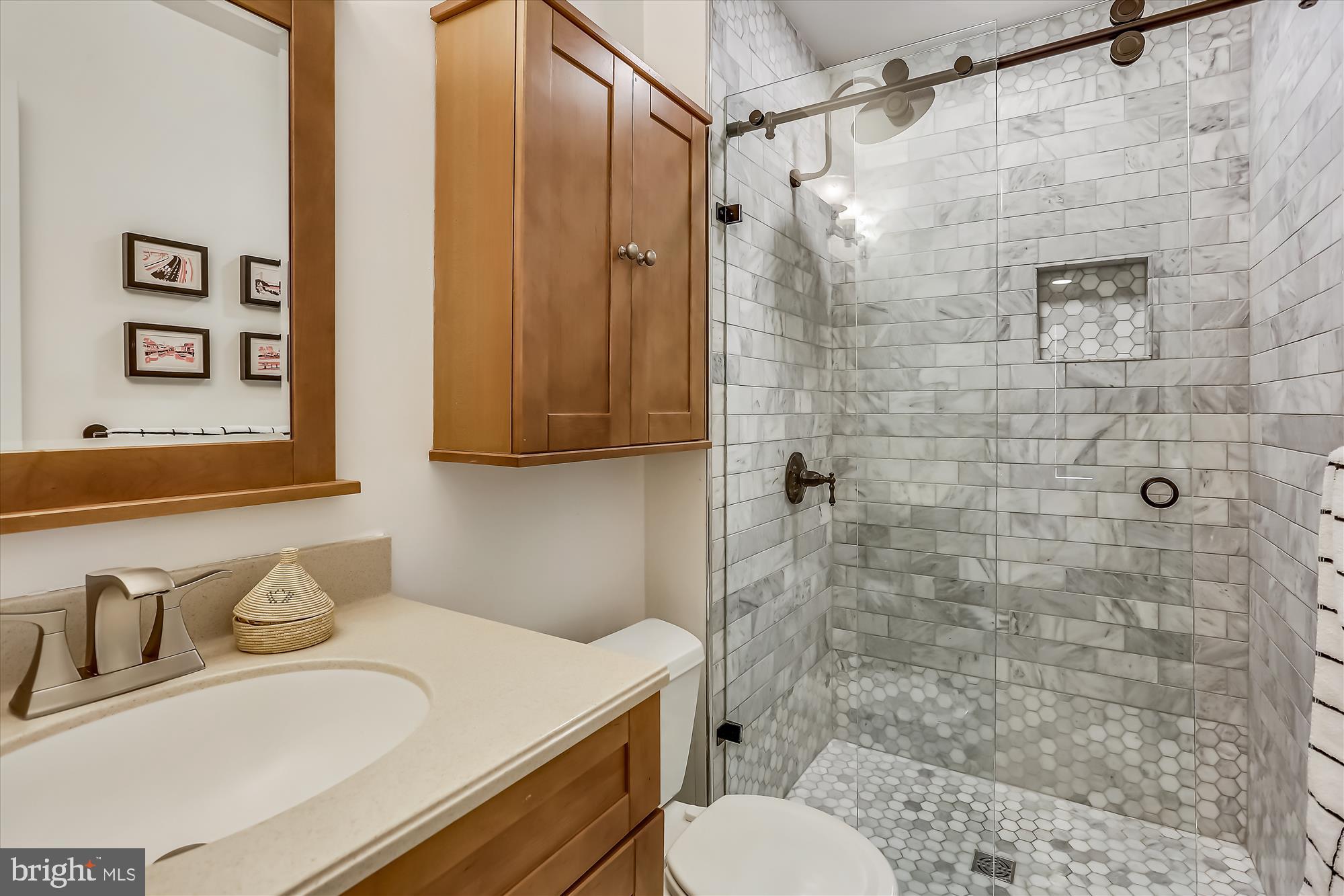 2275 Double Eagle Court Reston, VA 20191 - Photo 18 of 40 Updated primary bath