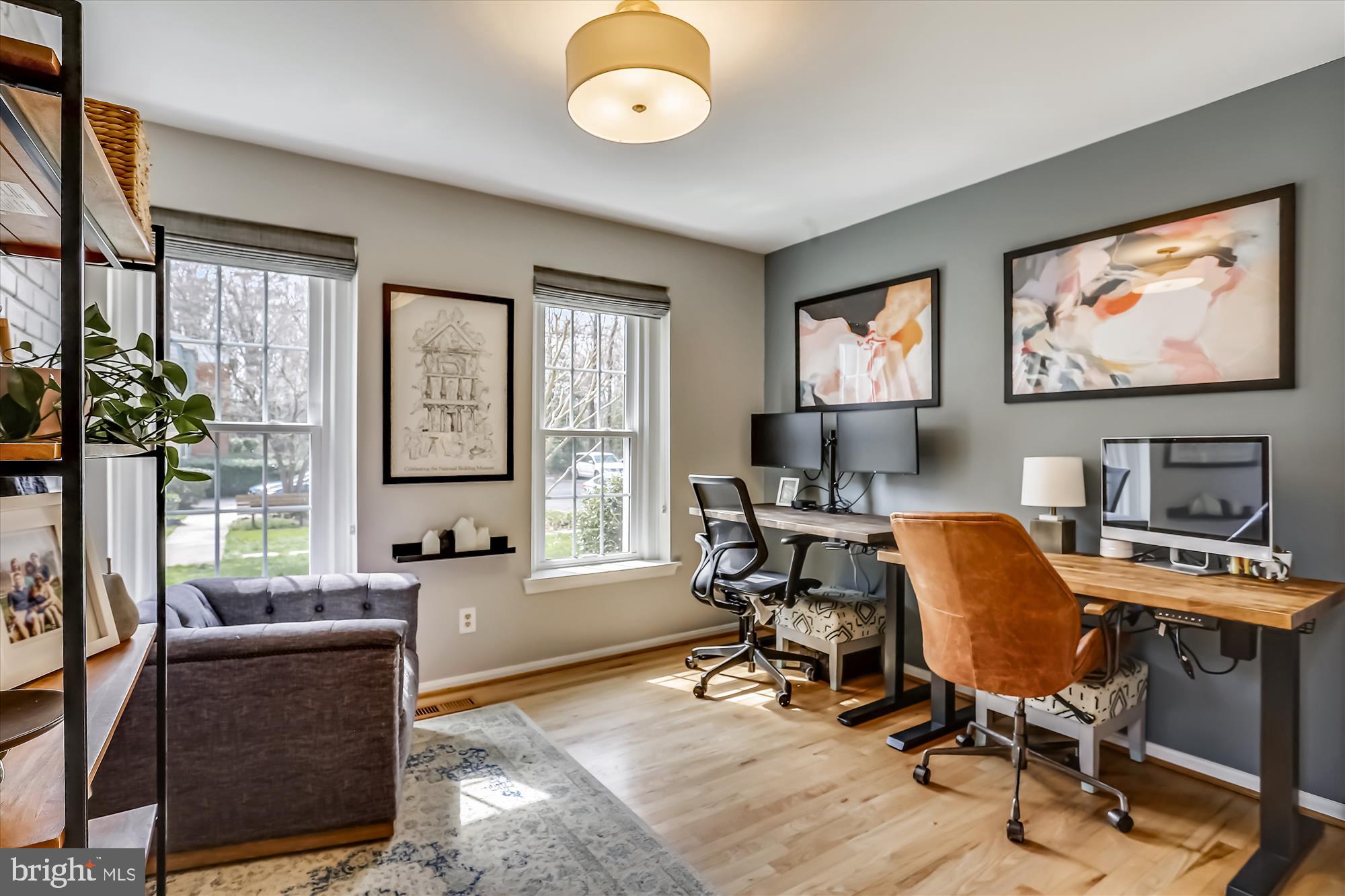 2275 Double Eagle Court Reston, VA 20191 - Photo 8 of 40 Hardwood floors, updated lighting