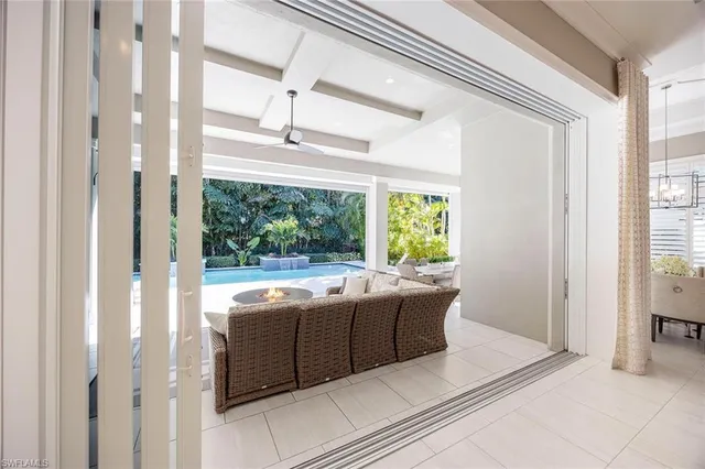 $3,399,000 | 6818 Mangrove Avenue, Naples, FL 34109