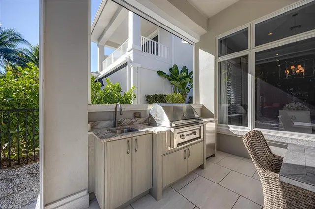 $3,399,000 | 6818 Mangrove Avenue, Naples, FL 34109