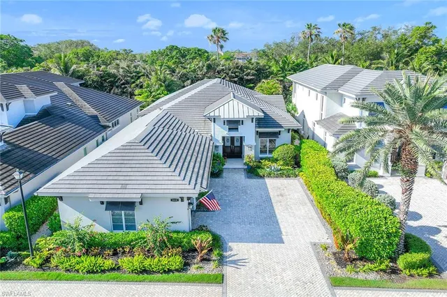 $3,399,000 | 6818 Mangrove Avenue, Naples, FL 34109