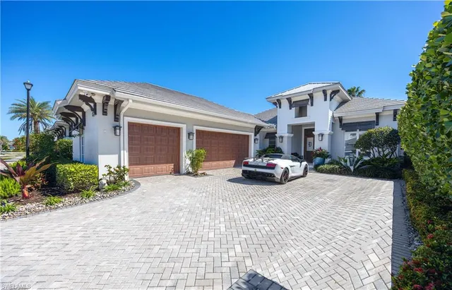$3,399,000 | 6818 Mangrove Avenue, Naples, FL 34109