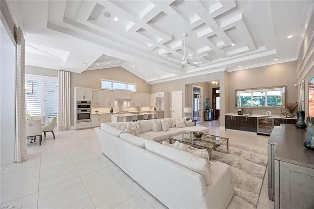 $3,399,000 | 6818 Mangrove Avenue, Naples, FL 34109