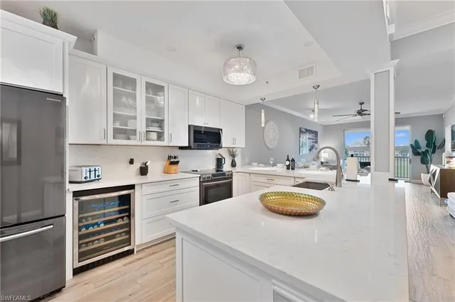 $325,000 | 2710 Cypress Trace Circle, Unit 3026, Naples, FL 34119