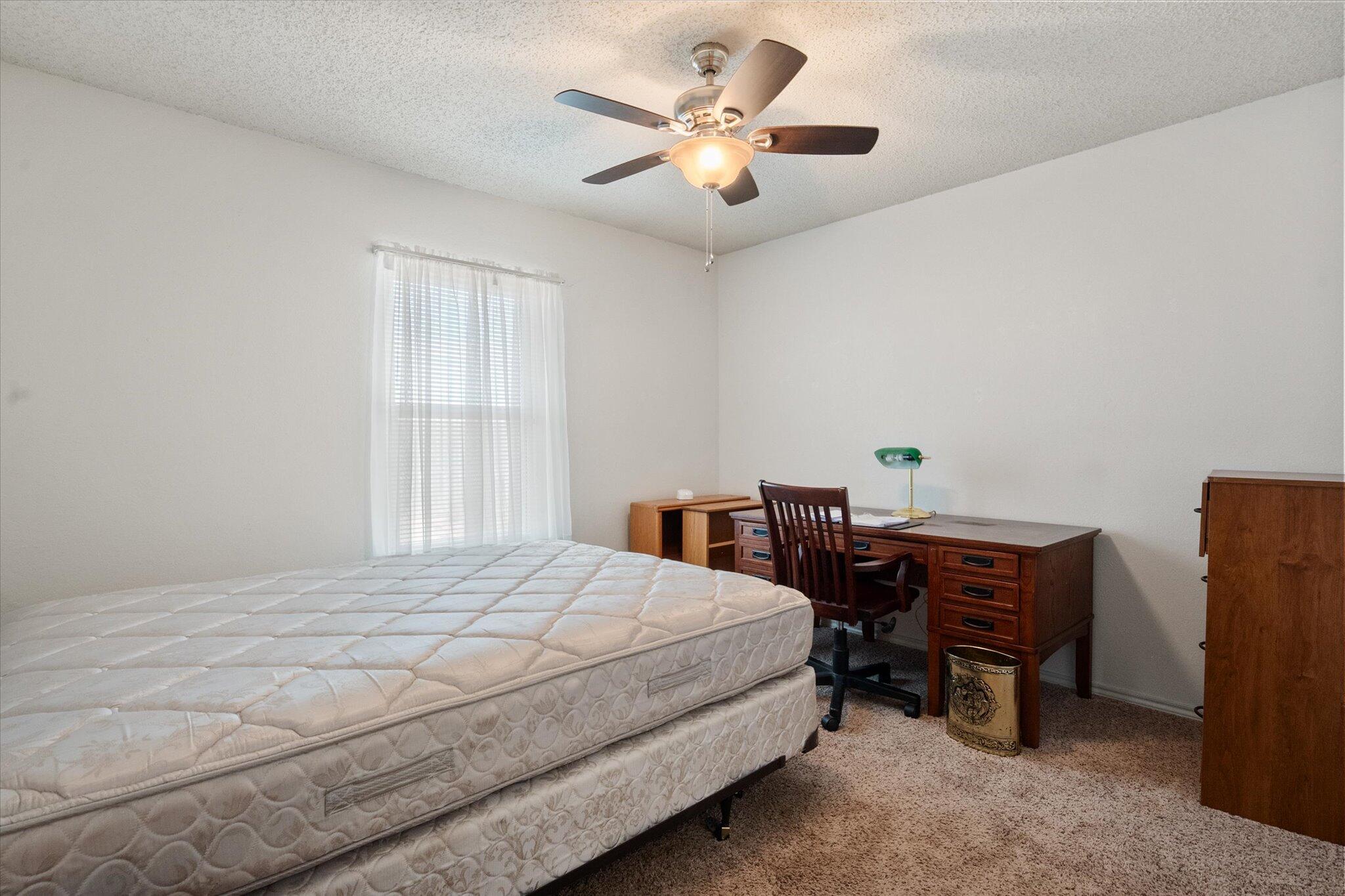 2118 84th Street Lubbock, TX 79423 - Photo 6 of 9 09-2118 84th _0610