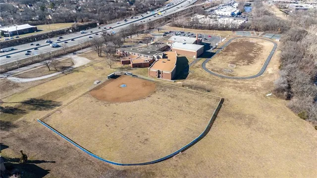 $239,900 | 10132 Locust Street, Kansas City, MO 64131