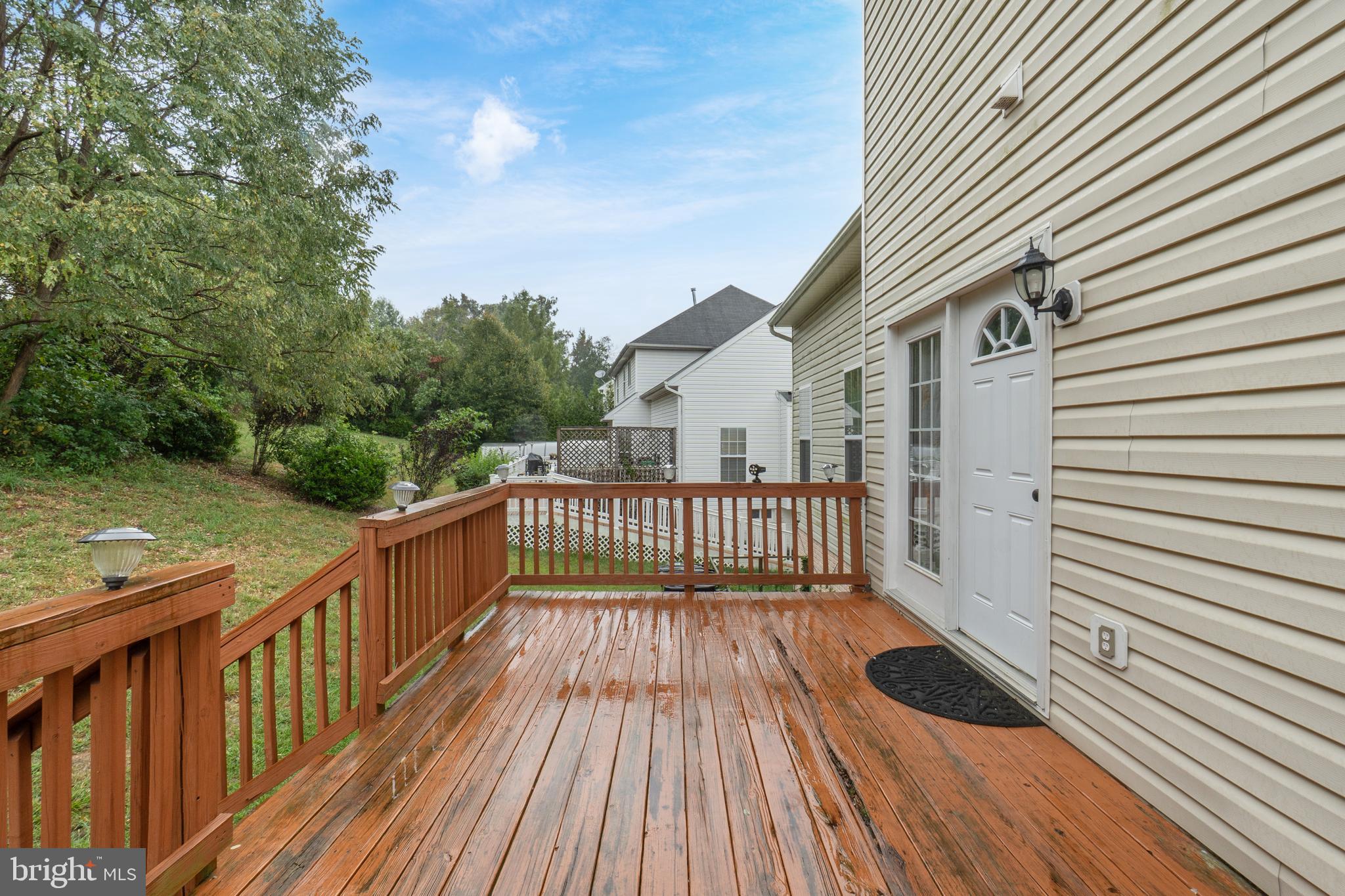 10107 Mike Road Fort Washington, MD 20744 - Photo 34 of 35 a view of a balcony with wooden floor