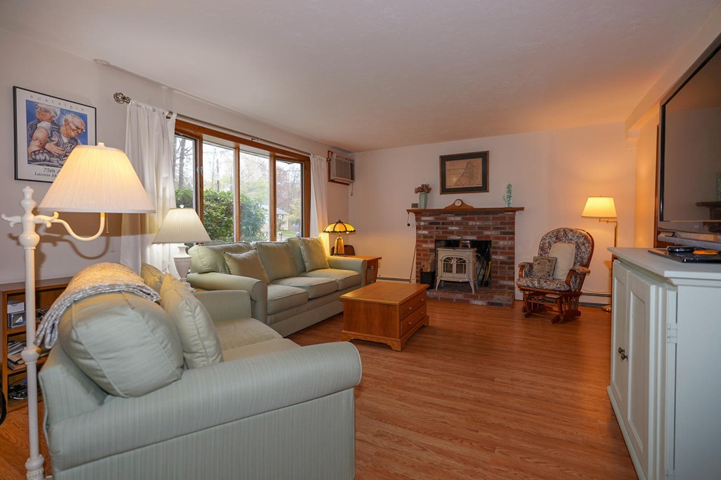 17 Greenhalge Road, Unit 17 Ashland, MA 01721 - Photo 7 of 35 Gallery Image 7
